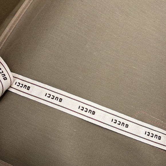 Large Vintage Gucci Suitcase Travel Bag - Picture 7 of 7